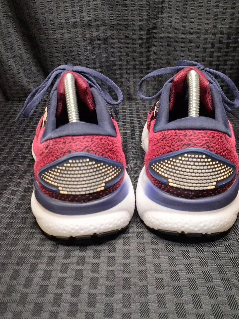 Brooks Ghost 16 Womans 10 Wide (D) Pink, Purple Running, Jogging, Walking Shoes